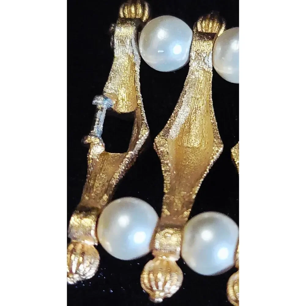Crown Trifari Alfred Phillippe Necklace Goldtone Pearls Egyptian Revival Parure